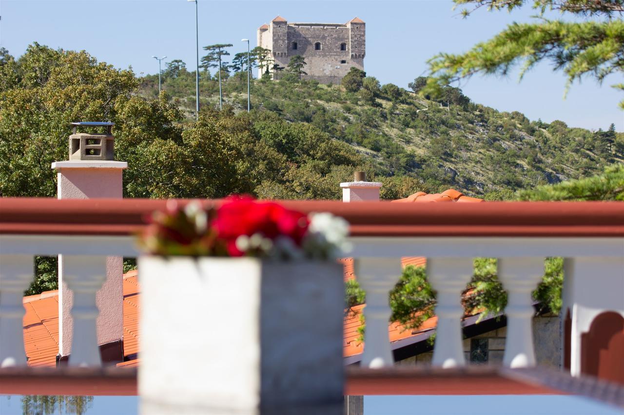 Apartments Marijana Senj  Εξωτερικό φωτογραφία